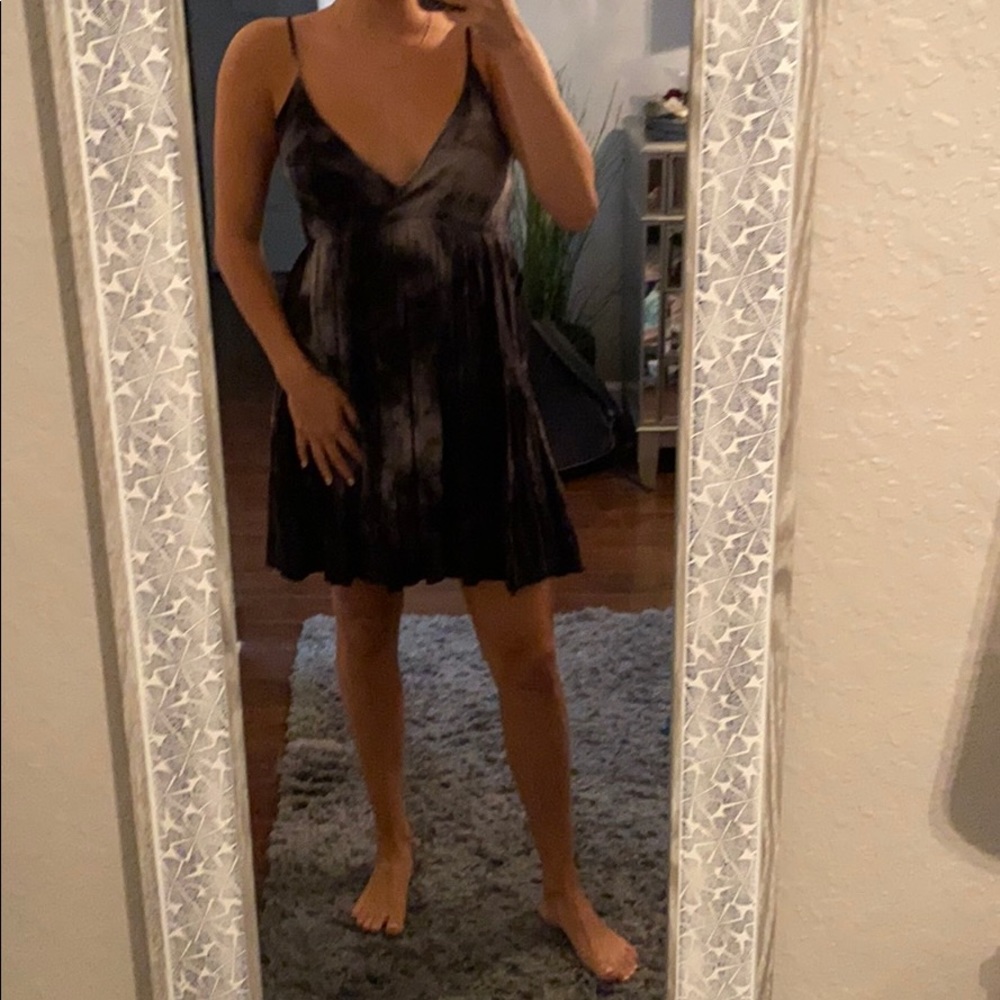 BLACK TIE DYE DRESS